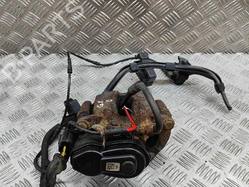 Used Left rear brake caliper BMW 5 Touring (F11) M 550 d xDrive (381 hp) 24306393