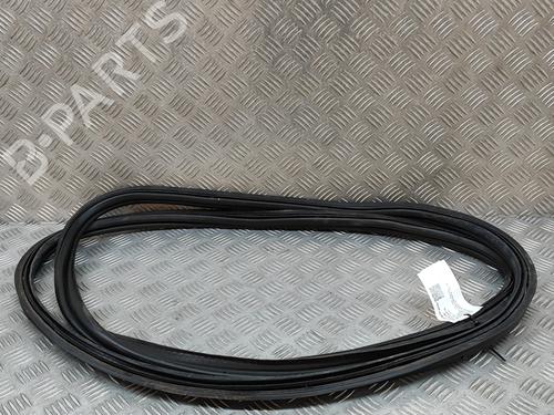 Rubber door seal PEUGEOT 3008 II SUV (MC_, MR_, MJ_, M4_) 1.6 BlueHDi 120 | BP25219129C142 