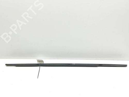 Used Door moulding trim MG MG 4 (EH32) EV (170 hp) 31687283