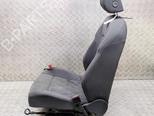 Right front seat VW GOLF VIII Variant (CG5, DB5) 2.0 TDI | BP38960369C16 - Image 2