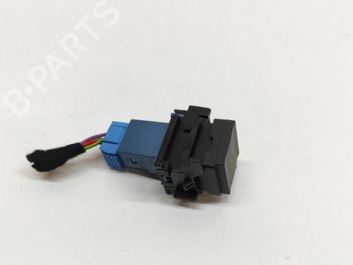 Switch PEUGEOT 208 II (UB_, UP_, UW_, UJ_) 1.2 Hybrid 136 (UPHPYK) | BP28674681I30