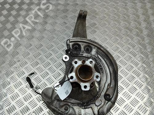Used Right front steering knuckle BMW 5 (G30, F90) 520 d (190 hp) 19501564