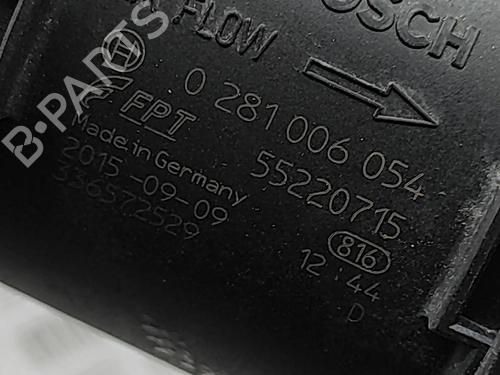 Mass air flow sensor FIAT 500X (334_) 1.6 D Multijet (334AXA1B, 334AXA11) | BP33847288M95 - Image 6