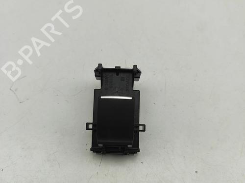 left-front-window-switch-toyota-rav-4-v-_a5_-_h5_-2018-33380677 main image