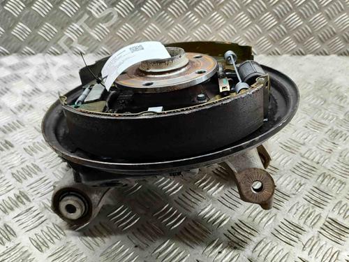 Venstre hjullejehus spindel VW ID.3 (E11, E12) Pro (145 hp) 27767389