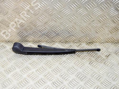 Used Rear windshield wiper arm Rear windshield wiper arm 14646216 14646216