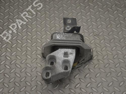 Used Engine mount MERCEDES-BENZ A-CLASS (W176) A 45 AMG 4-matic (176.052) (360 hp) 30244630