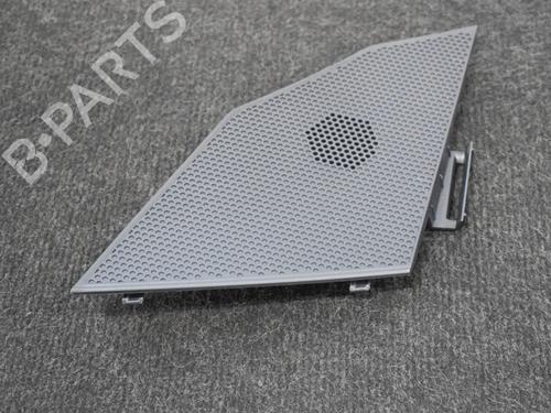 andre-toyota-c-hr-_x1_-2016-25869820 main image