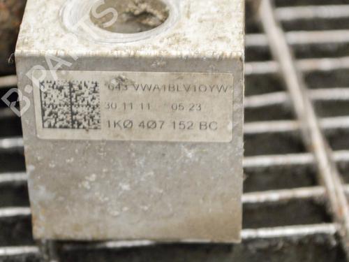 Right front suspension arm VW GOLF VI (5K1) 2.0 TDI | BP7267704M13 