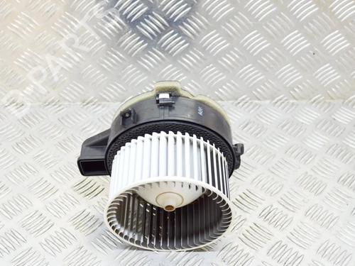 Used Heater blower motor BMW 5 (G30, F90) 530 e Plug-in Hybrid (252 hp) 8839749