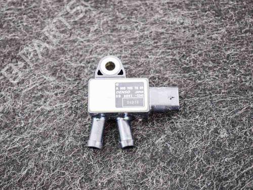 Używane Czujnik elektroniczny MERCEDES-BENZ GLA-CLASS (X156) GLA 180 (156.942) (122 hp) 6743800