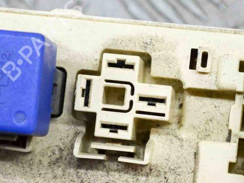 Fuse box LEXUS LS (_F2_) 400 (UCF20_, UCF20R) | BP9227937E1