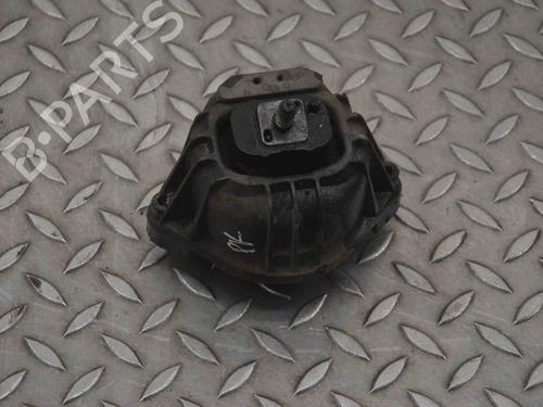 Used Engine mount BMW 3 Convertible (E93) 335 i (306 hp) 30245341