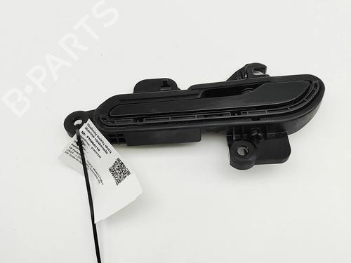 rear-left-exterior-door-handle-tesla-model-3-5yj3-2017-36327114 main image