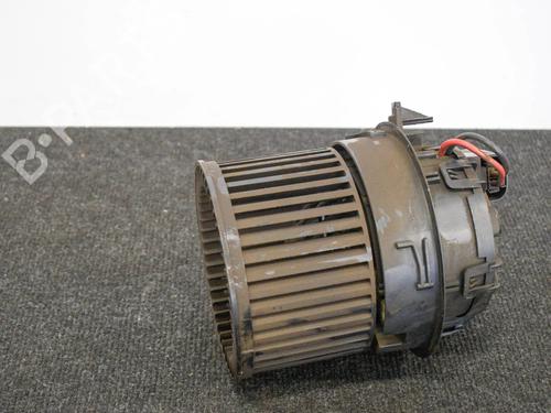 Used Heater blower motor Heater blower motor CITROËN C3 III (SX) 1.2 VTi 82 (82 hp) 6749326 6749326