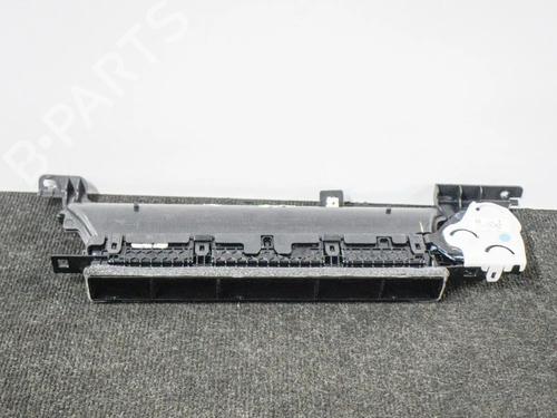 air-vent-tesla-model-3-5yj3-2017-27748193 main image