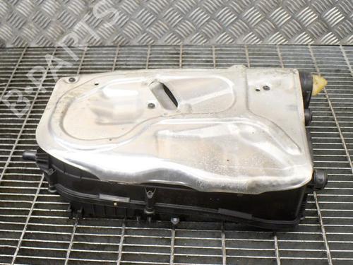 Used Air filter box MERCEDES-BENZ CLS (C218) CLS 250 CDI / BlueTEC / d (218.303, 218.304) (204 hp) 6775176