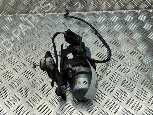Used Vacuum pump BMW 5 (G30, F90) 530 e Plug-in-Hybrid xDrive (252 hp) 29488259
