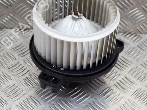 Heater blower motor KIA CARENS III MPV (UN) 2.0 CRDi 140 | BP9295799M62 