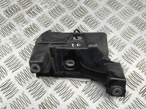 Scheinwerferhalter rechts für VW TOUAREG (CR7, RC8) 3.0 TSI 4motion (340 hp) 33223781