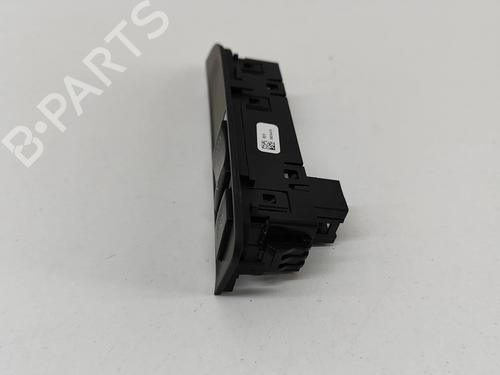Switch BMW 1 (F20) 118 d | BP19283371I30