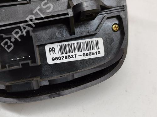 Steering wheel controls CHEVROLET CAPTIVA (C100, C140) 2.4 | BP25616033E15 