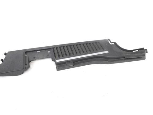 Used Boot lining Boot lining LAND ROVER RANGE ROVER III (L322) 3.0 D 4x4 (177 hp) 33352724 33352724