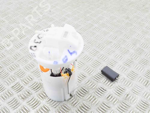 Used Fuel pump FORD FIESTA VII (HJ, HF) 1.0 EcoBoost (101 hp) 15082159