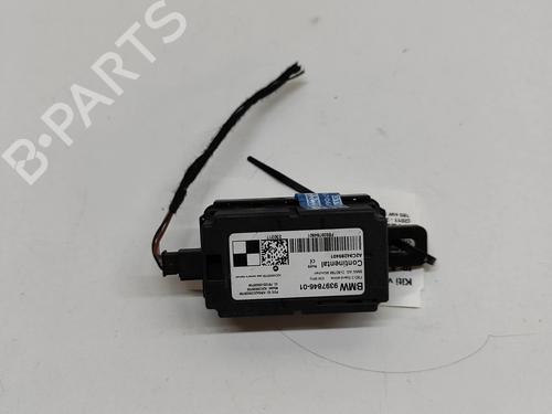 Used Electronic module Electronic module BMW 3 (F30, F80) 330 e (252 hp) 28115408 28115408