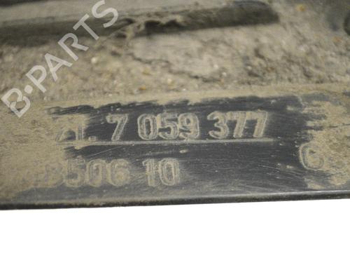 Wheel arch BMW 3 (E90) 330 d | BP30227056C56