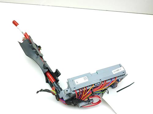 Fuse box BMW 5 Touring (G31) 530 d xDrive | BP37269216E1 - Image 3