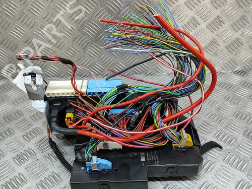 Used Fuse box MERCEDES-BENZ E-CLASS Coupe (C207) E 350 BlueTEC / d (207.326) (258 hp) 24141221