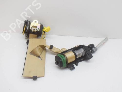 Used Front right seatbelt Front right seatbelt VW PHAETON (3D1, 3D2, 3D3, 3D4, 3D6, 3D7, 3D8, 3D9) 5.0 V10 TDI 4motion (313 hp) 10399627 10399627