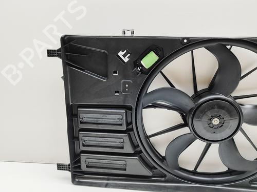 Radiator fan MERCEDES-BENZ B-CLASS Sports Tourer (W245) B 180 CDI (245.207) | BP30108793M35