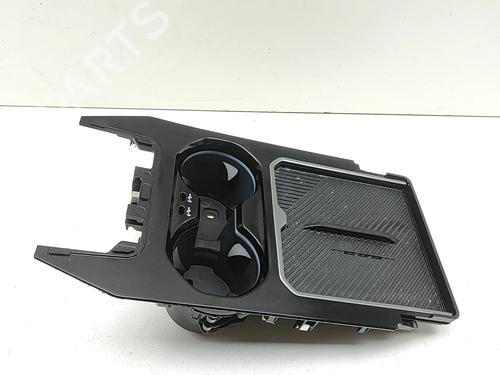 Porte-gobelet/Objets Porte-gobelet/Objets BMW 5 (G60, G90, G68) i5 eDrive40 (340 hp) 34347841 34347841