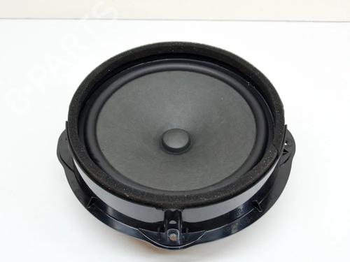 Used Speaker Speaker AUDI A3 Sportback (8VA, 8VF) 1.5 TFSI (150 hp) 10074676 10074676
