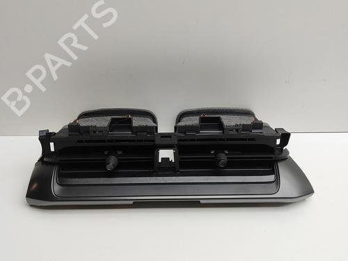Used Air vent TOYOTA C-HR (_X2_, _H2_) Hybrid (ZYX20) (140 hp) 30108403