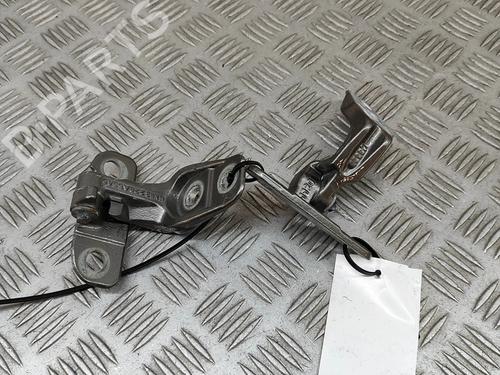hingedoor-check-strap-jaguar-f-type-coupe-x152-2013-25787745 main image