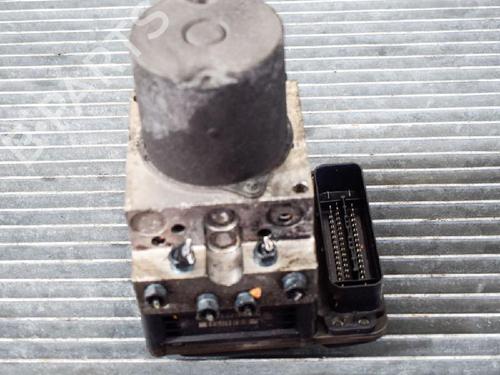 Used ABS pump BMW 5 (E60) 520 d (177 hp) 6742825