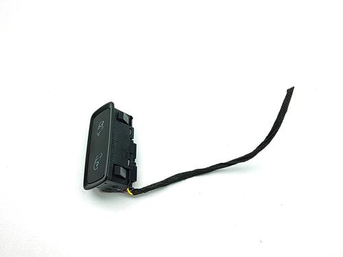 Switch TESLA MODEL Y (5YJY) Long Range All-wheel Drive | BP36232109I30 - Image 3