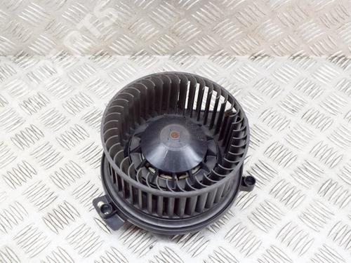Ventilator motor AUDI A4 B7 Avant (8ED) 2.5 TDI (163 hp) 10071322