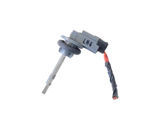 electronic-sensor-tesla-model-s-5yjs-2012-30283553 main image