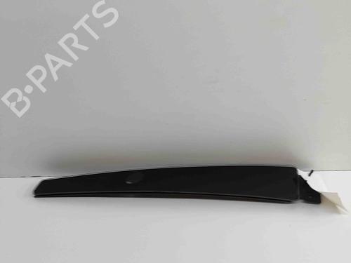 Used Door moulding trim TESLA MODEL X (5YJX) P100D AWD (772 hp) 26282922