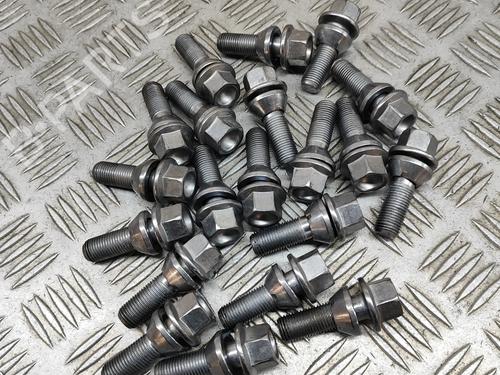 Andre VOLVO XC40 (536) B3 Mild-Hybrid | BP28555747O1