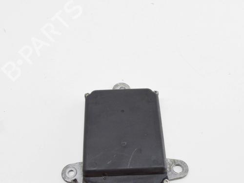 Used Electronic module TOYOTA LAND CRUISER PRADO (_J15_) 2.8 D-4D (GDJ150_, GDJ155_, GDJ150, GDJ151) (177 hp) 15621925