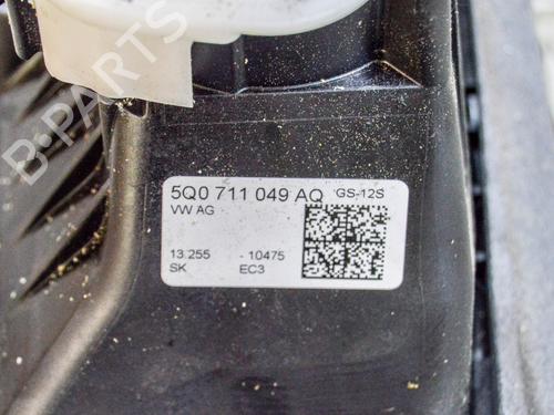 Gear lever SKODA OCTAVIA III Combi (5E5, 5E6) 1.6 TDI 4x4 | BP13386438M90 