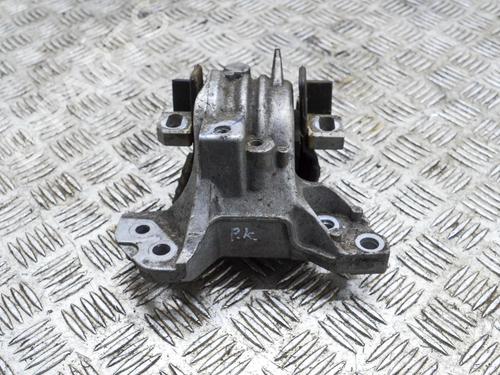 Used Engine mount Engine mount CITROËN C6 (TD_) 2.7 HDi (204 hp) 9509797 9509797