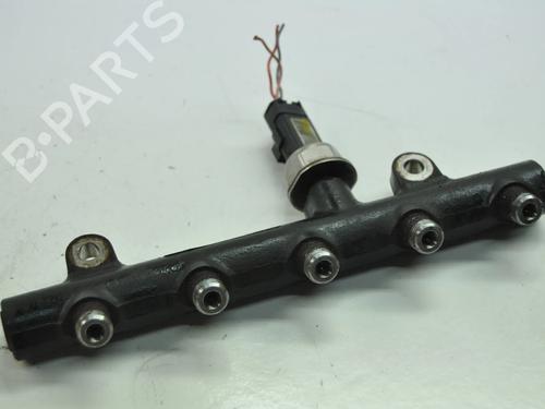 Used Injection rail Injection rail PEUGEOT 407 SW (6E_, 6D_) 2.0 HDi 135 (136 hp) 9869235 9869235