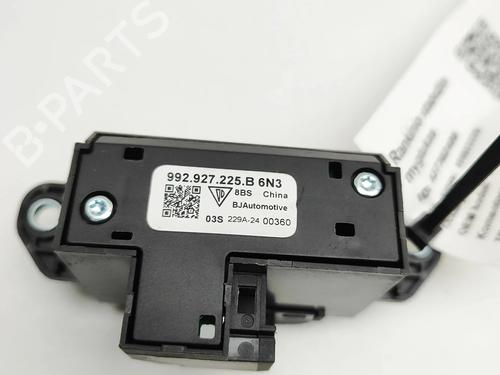 Switch PORSCHE 911 Convertible (992) 3.0 Carrera (992312) | BP38018393I30 - Image 8