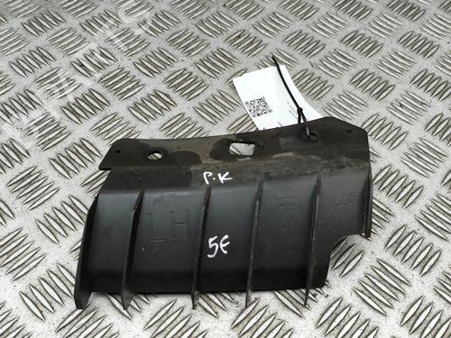 Frontfangerbrakett Frontfangerbrakett 39534941 39534941